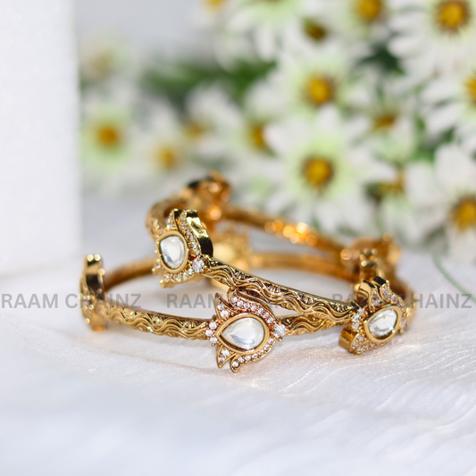 Antique Lotus Kundhan Bangles