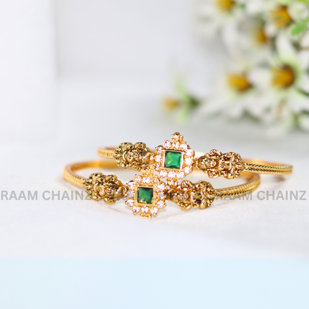 1 Side Antique Bangles