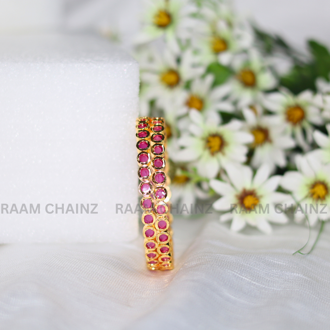 Single Line Ruby Antique Bangles