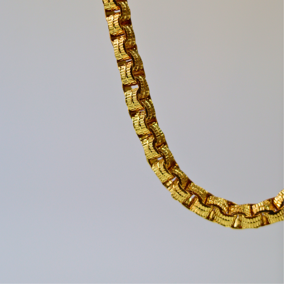 Savitham Chain
