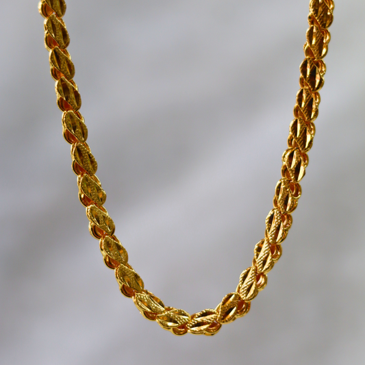 S Leaf Chain