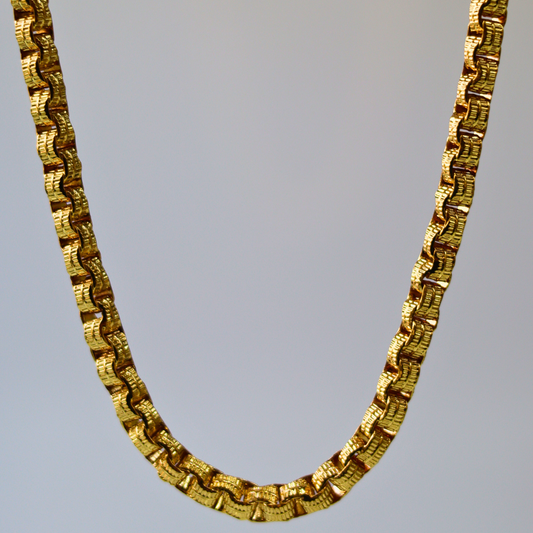 Savitham Chain